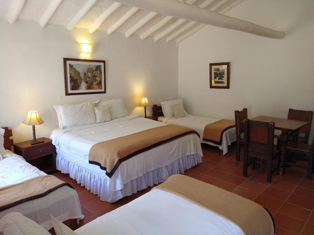 Hotel Meson De Los Virreyes Villa de Leyva Exterior photo