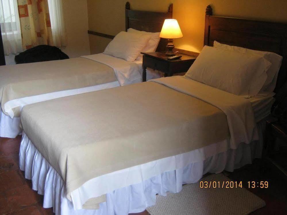 Hotel Meson De Los Virreyes Villa de Leyva Exterior photo
